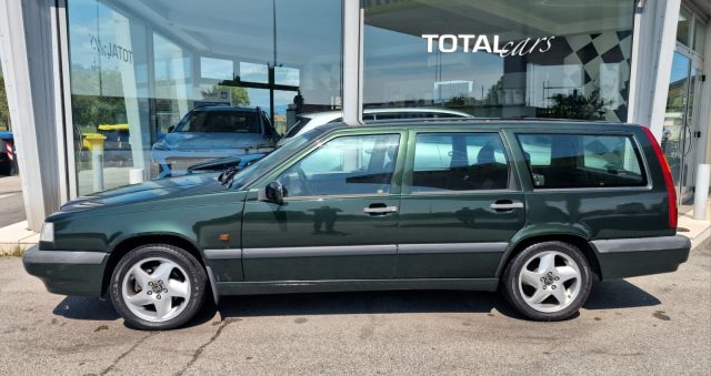 Volvo 850 2.0i turbo 20V cat Station Wagon T-5 ISCRITTA ASI - foto 4 di 4
