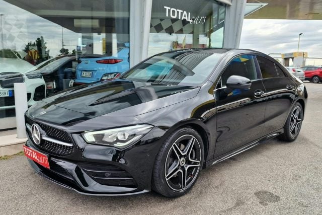 Mercedes-Benz CLA 180 d Automatic Premium AMG OK NEO PATENTATI - foto 3 di 4