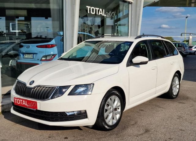 Skoda Octavia 1.4 TSI DSG Wagon Executive G-Tec OK NEO PATENTATI - foto 3 di 4