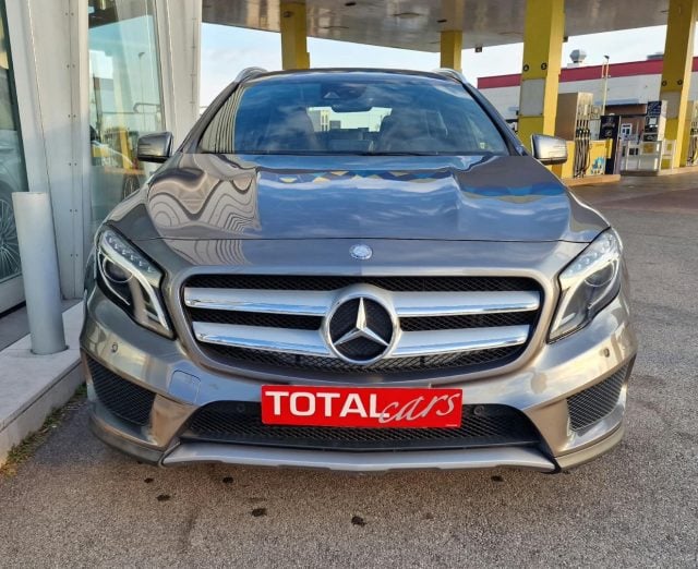 Mercedes-Benz GLA 200 d Automatic 4Matic Premium AMG OK NEO PATENTATI - foto 2 di 4