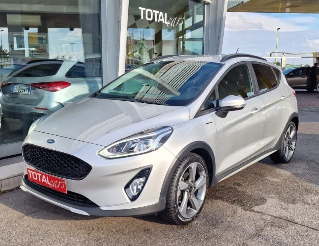 Ford Fiesta Active 1.5 TDCi OK NEO PATENTATI, CINGHIA FATTA!, del 2018, 101.186 km, in vendita a Bassano Del Grappa (VI)