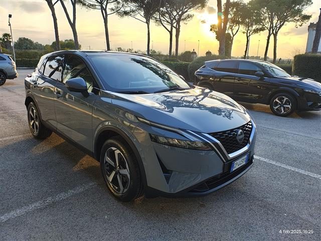 Nissan Qashqai 1.3 mhev N Connecta 2wd 140cv usato a TARANTO