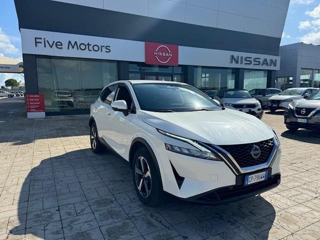 Nissan Qashqai 1.3 mhev N Connecta 2wd 140cv usato a TARANTO