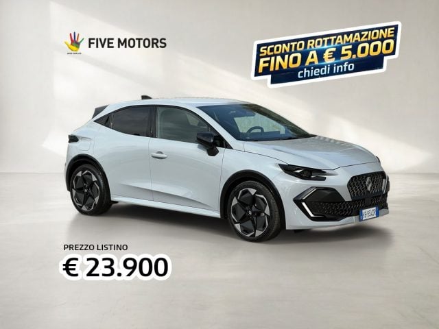 Renault Clio Full Hybrid E-Tech 160 CV 5 porte Techno, del 2025, 5.580 km, in vendita a Taranto (TA)