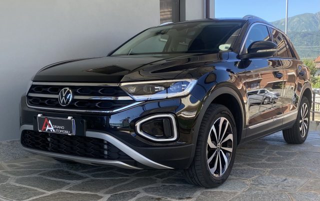 Volkswagen T-Roc 1.5 TSI ACT Style usato a BAGNOLO PIEMONTE
