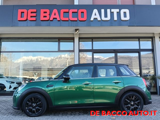 MINI Cooper 1.5 Essential 5 porte AUTOMATIC - foto 4 di 4