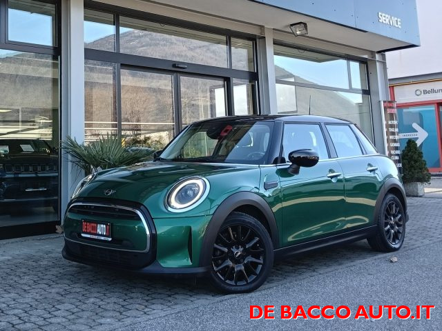 MINI Cooper 1.5 Essential 5 porte AUTOMATIC - foto 1 di 4
