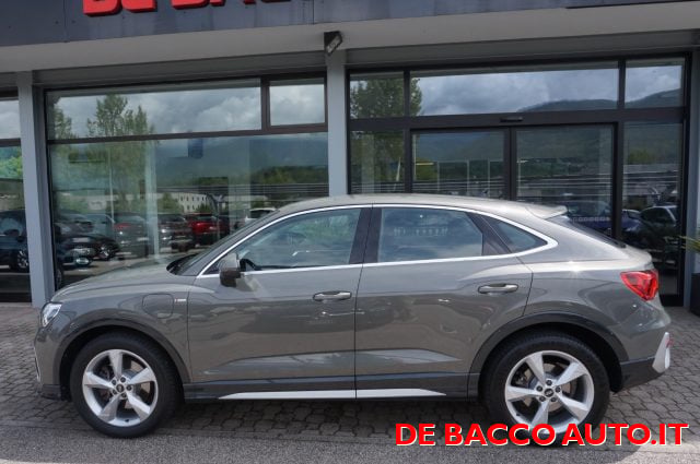 Audi Q3 SPB 45 TFSIe S tronic S line PLUG-in - foto 3 di 20