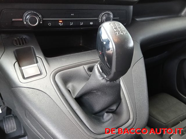 Citroen Berlingo BlueHDi 100 Van 3 posti + IVA (OK NEOPATENTATI) usato a FELTRE