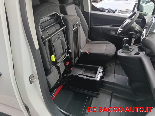 Citroen Berlingo BlueHDi 100 Van 3 posti + IVA (OK NEOPATENTATI), del 2020, 72.800 km, in vendita a Feltre (BL)