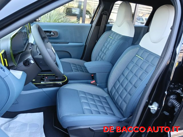 Fiat Grande Panda 1.2 Hybrid 110 CV La Prima OK NEOPATENTATI, del 2025, 10 km, in vendita a Feltre (BL)
