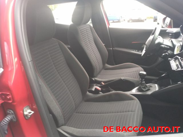 Peugeot 2008 PureTech 100 S&S Active Pack OK NEOPATENTATI, del 2023, 69.350 km, in vendita a Feltre (BL)