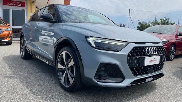 Audi A1 allstreet 30 TFSI Identity Contrast - foto 3 di 4