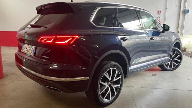 Volkswagen Touareg 3.0 V6 TSI eHybrid Atmosphere *Iva deducibile - foto 4 di 4