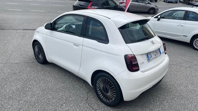 Fiat 500e Berlina 42 kWh Icon+ Navi *PERFETTA* - foto 4 di 4