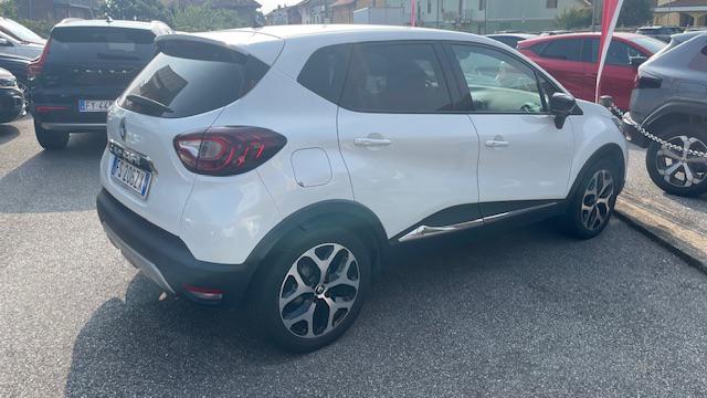 Renault Captur TCe 12V 90cv GPL Sport Edition2 - foto 2 di 2