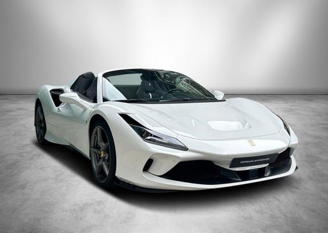 Ferrari F8 Spider "SPEDIZIONE SU RICHIESTA IN TUTTO IL MONDO" - foto 2 di 13