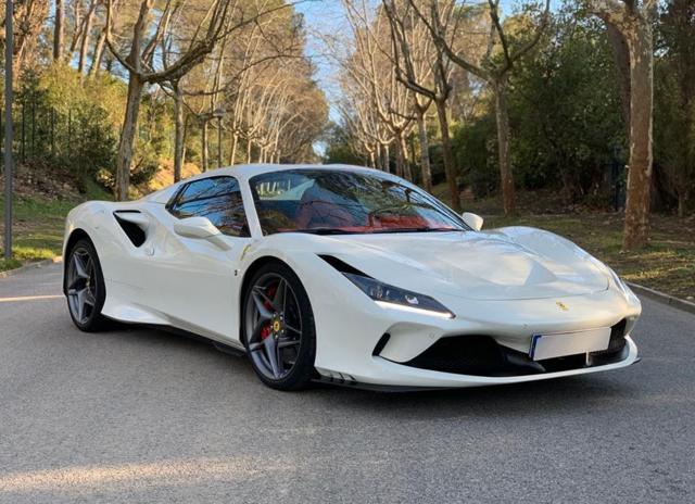 Ferrari F8 Spider "SPEDIZIONE SU RICHIESTA IN TUTTO IL MONDO" - foto 3 di 4