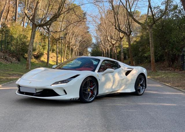 Ferrari F8 Spider "SPEDIZIONE SU RICHIESTA IN TUTTO IL MONDO" - foto 2 di 4