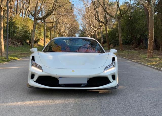 Ferrari F8 Spider "SPEDIZIONE SU RICHIESTA IN TUTTO IL MONDO" - foto 4 di 4