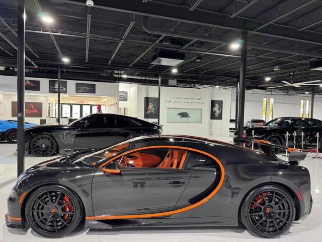 Bugatti Chiron CHIRON PUR SPORT W16 1500HP "1 OF 60" FULL CARBON - foto 4 di 4