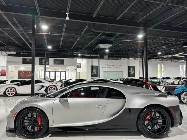 Bugatti Chiron CHIRON PUR SPORT 8.0 W16 1500HP "1 OF 60" - foto 3 di 4