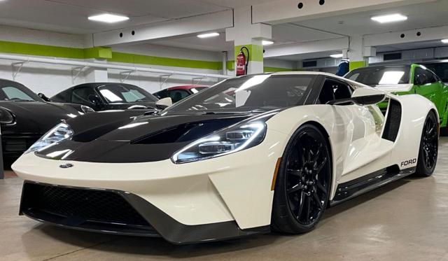 Ford GT HERITAGE 64 PROTOTYPE 10F50 LIMITED COLLECTOR - foto 2 di 4