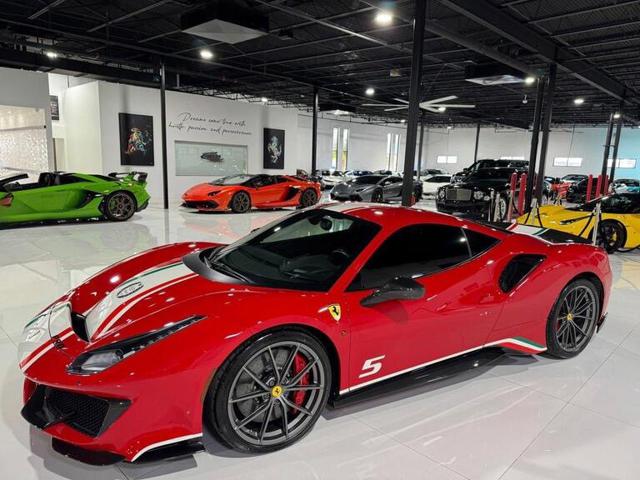Ferrari 488 Pista Tailor Made Exclusively for Piloti Ferrari usato a AGLIANA