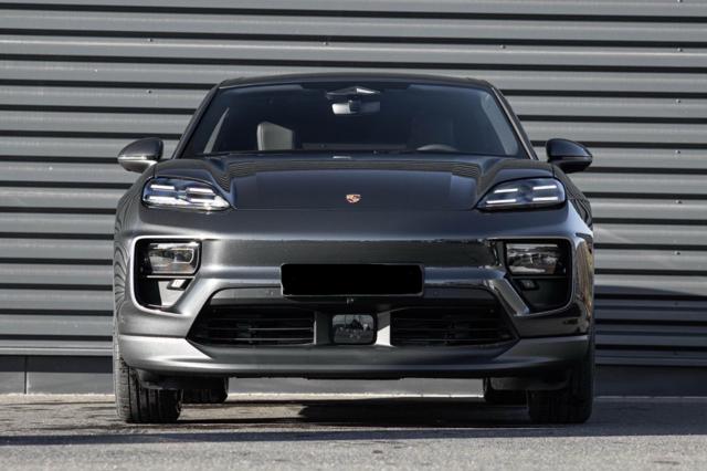 Porsche Macan EV 4S "CON VINCOLO FINANZIAMENTO IN SEDE" usato a AGLIANA