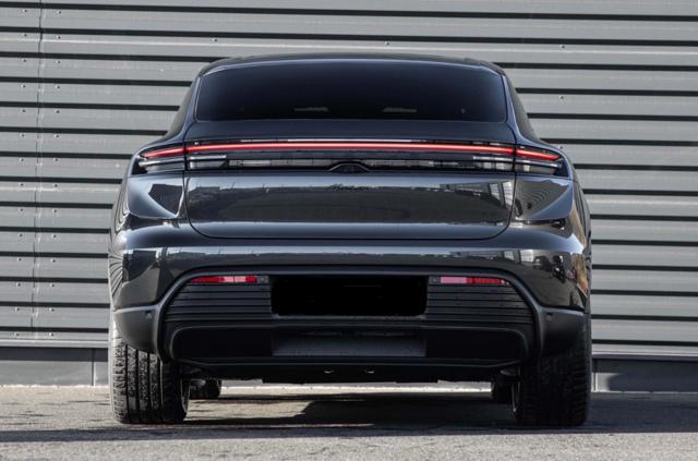 Porsche Macan EV 4S "CON VINCOLO FINANZIAMENTO IN SEDE" - foto 4 di 4