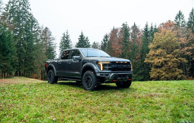 Ford F 150 RAPTOR "R" 2025 720 PS (V8) usato a AGLIANA