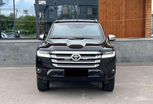 Toyota Land Cruiser 300 3.5 V6 305KW 415HP 7 POSTI CORAZZATO B6/VR7 - foto 2 di 4