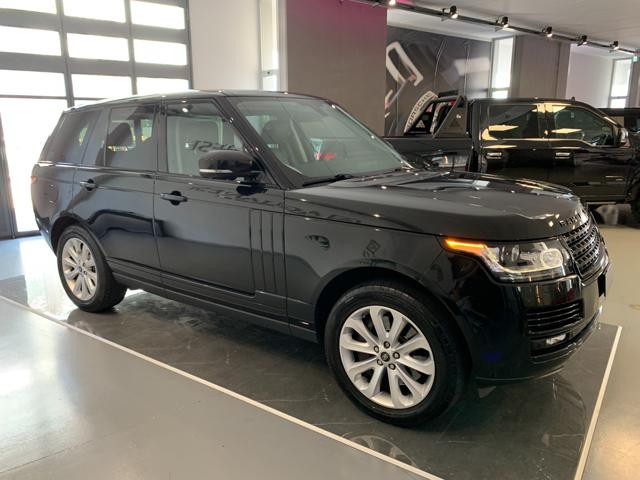Land Rover Range Rover 3.0 TDV6 Vogue - foto 3 di 4