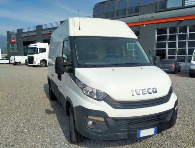 Iveco Daily 35S12V Furgone usato a FILAGO