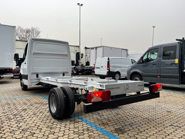 Mercedes-Benz Sprinter 515 T 37/50 PRO - Patente C - foto 4 di 11