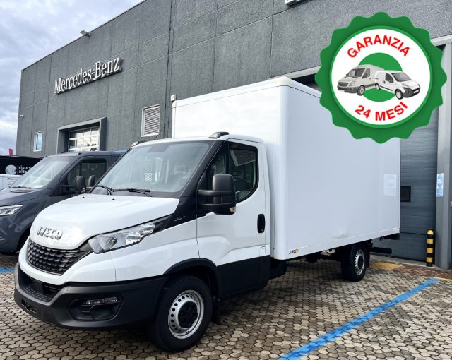 Iveco Daily 35S16 furgonato + sponda usato a FILAGO