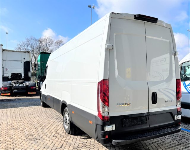 Iveco Daily 35S16 passo lungo, del 2021, 140.625 km, in vendita a Filago (BG)