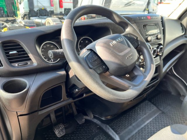 Iveco Daily 35S16 passo lungo, del 2021, 140.625 km, in vendita a Filago (BG)