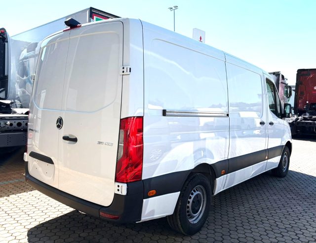 Mercedes-Benz Sprinter 311 37/35 PRO Furgone - foto 3 di 10