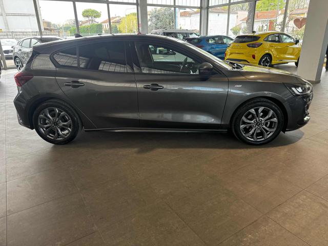 Ford Focus 1.0 EcoBoost Hybrid 125 CV 5p. ST-Line - foto 4 di 4