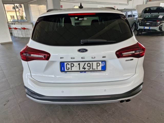 Ford Focus 1.0 EcoBoost Hybrid 125 CV SW Active - foto 4 di 14