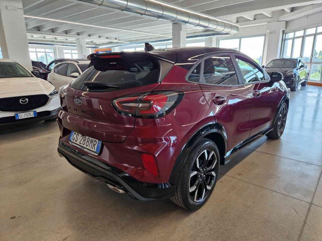 Ford Puma 1.0 EcoBoost Hybrid 125 CV aut. Vivid Ruby Edition, del 2024, 14.500 km, in vendita a Imola (BO)