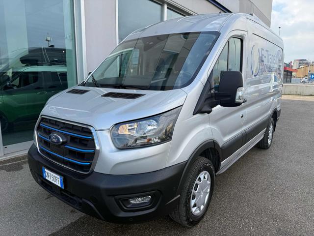 Ford E-Transit 350 Batteria 68kWh 269CV PM-TM Furgone Trend usato a IMOLA