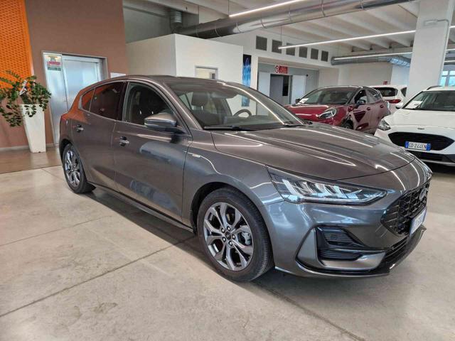 Ford Focus 1.0 EcoBoost Hybrid 125 CV 5p. ST-Line - foto 3 di 19