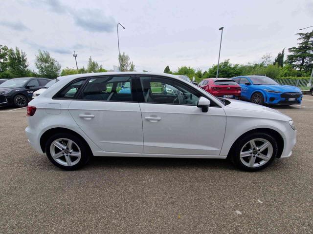 Audi A3 Sport Back 1.6 TDI Business - foto 4 di 4
