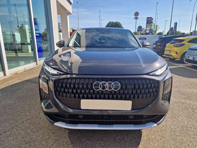 Audi Q3 SPB TDI 110 kW S tronic Business Advanced - foto 2 di 4