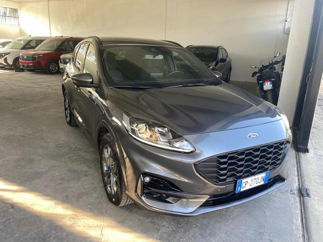 Ford Kuga 2.5 Full Hybrid 190 CV CVT AWD ST-Line - foto 3 di 4
