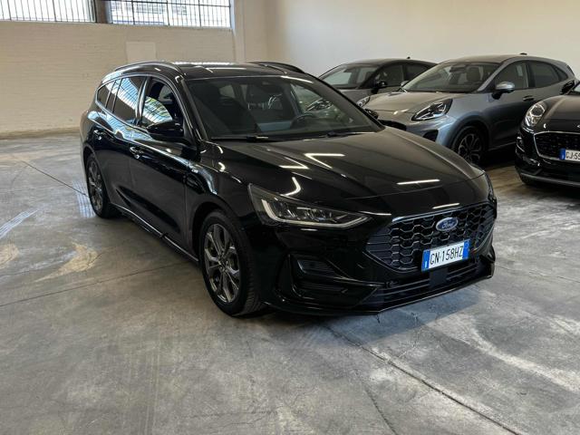 Ford Focus 1.0 EcoBoost Hybrid 125 CV SW ST-Line - foto 3 di 4