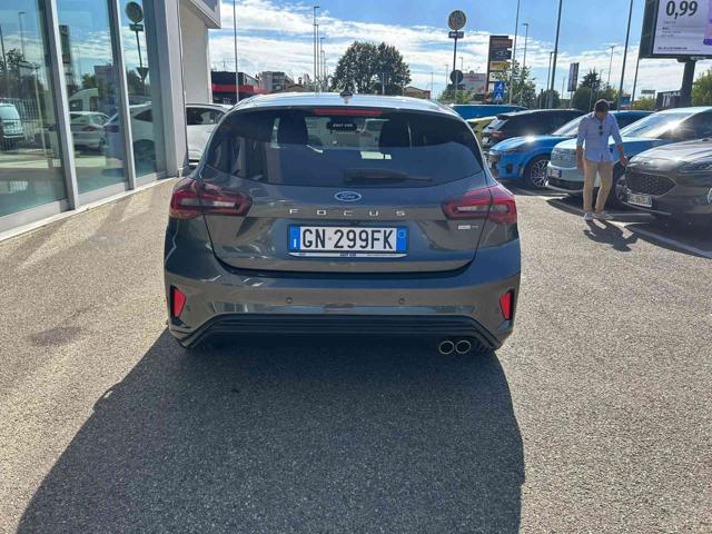 Ford Focus 1.0 EcoBoost Hybrid 125 CV 5p. ST-Line - foto 3 di 19