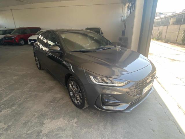 Ford Focus 1.0 EcoBoost Hybrid 125 CV 5p. ST-Line - foto 3 di 4